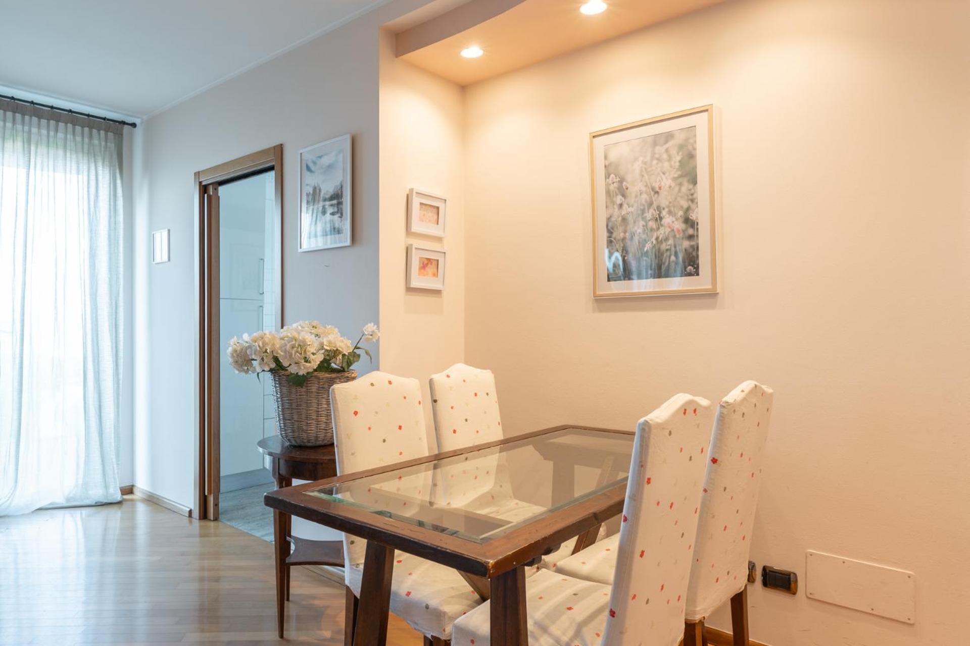 - In 5 Minutes From Lecco Center