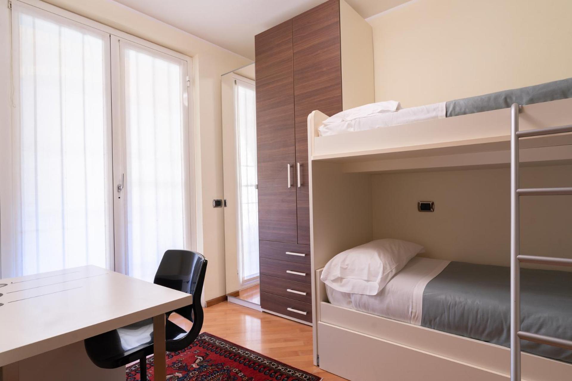 - In 5 Minutes From Lecco Center