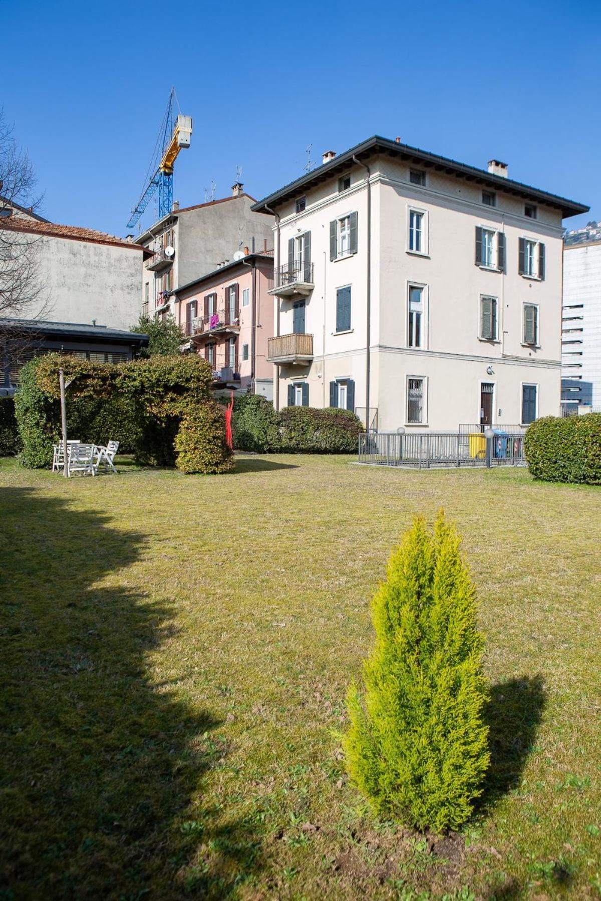 Apartment Ponente - Balcony, Free Parking,close To *