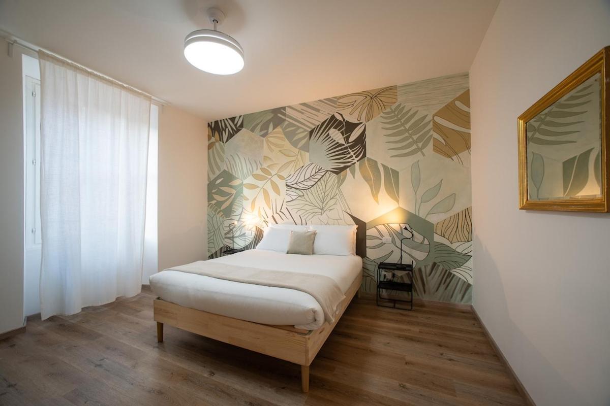 Ponente - Balcony, Free Parking,close To *