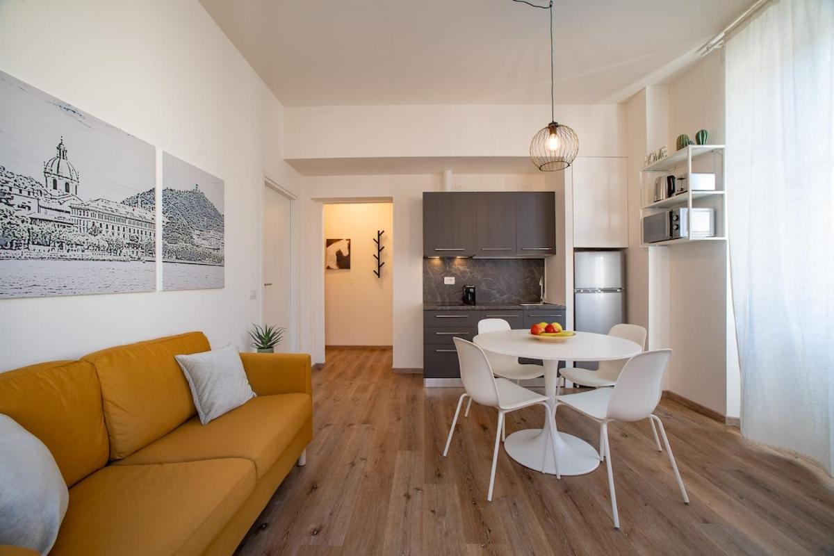 Ponente - Balcony, Free Parking,close To * Como