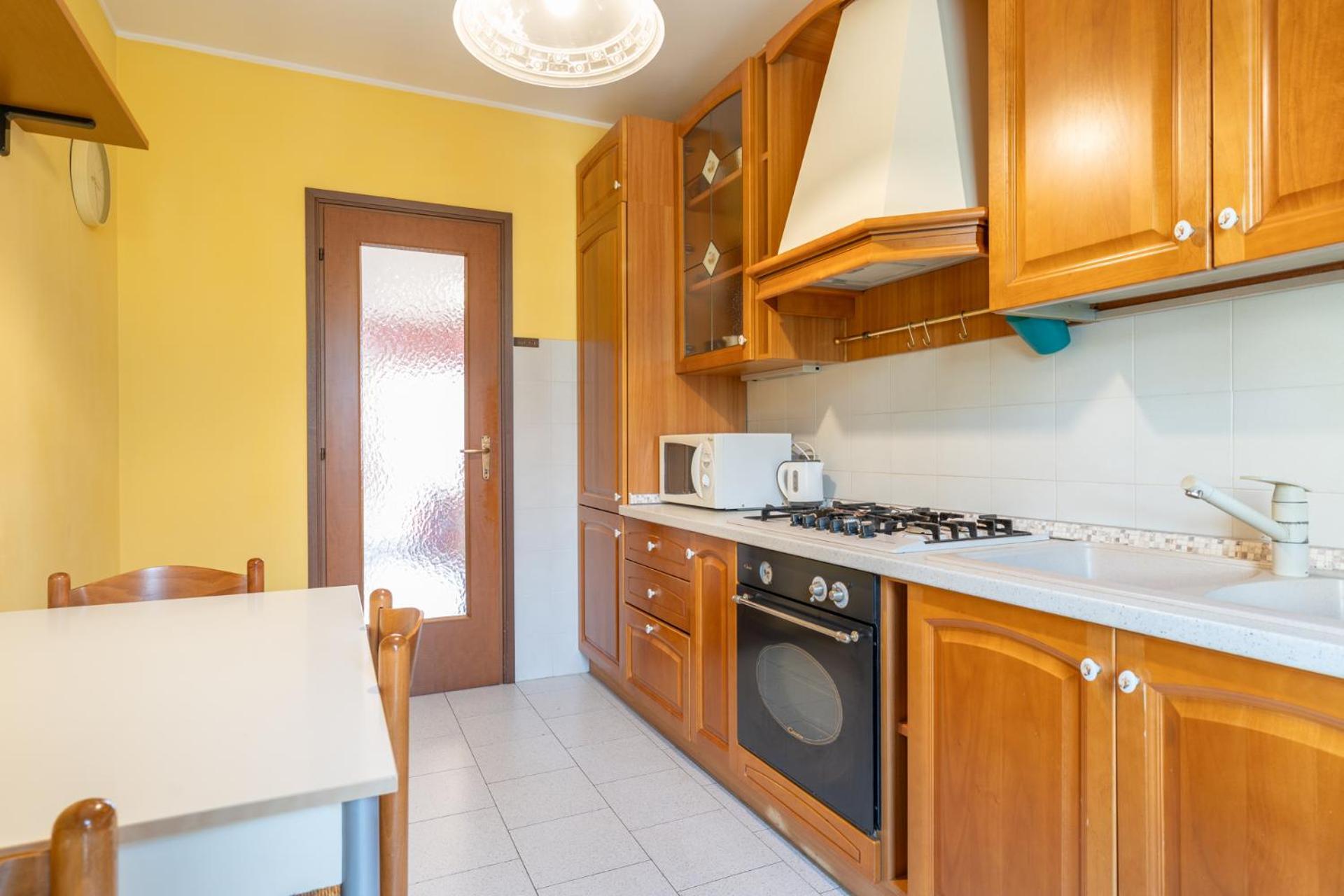 Incanto Apartment *