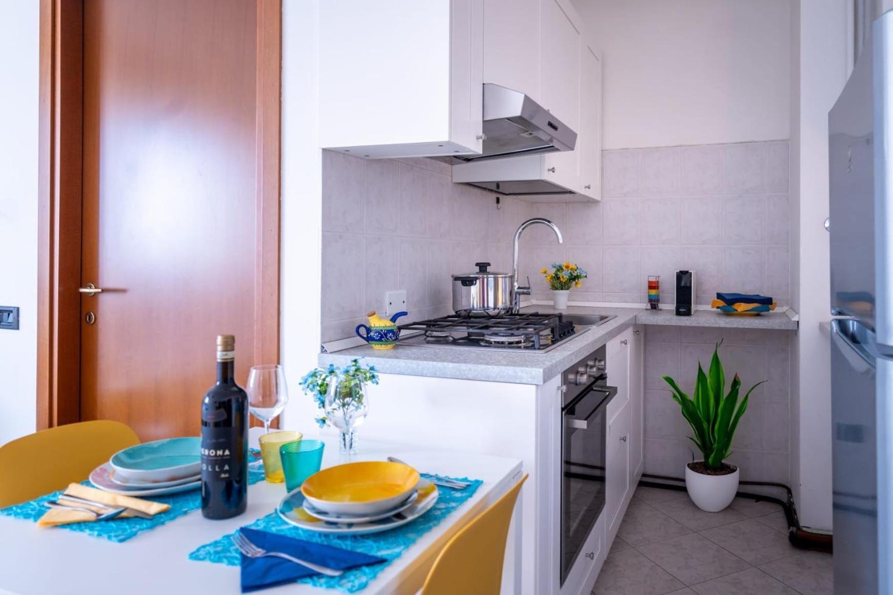 Sunny Apartment