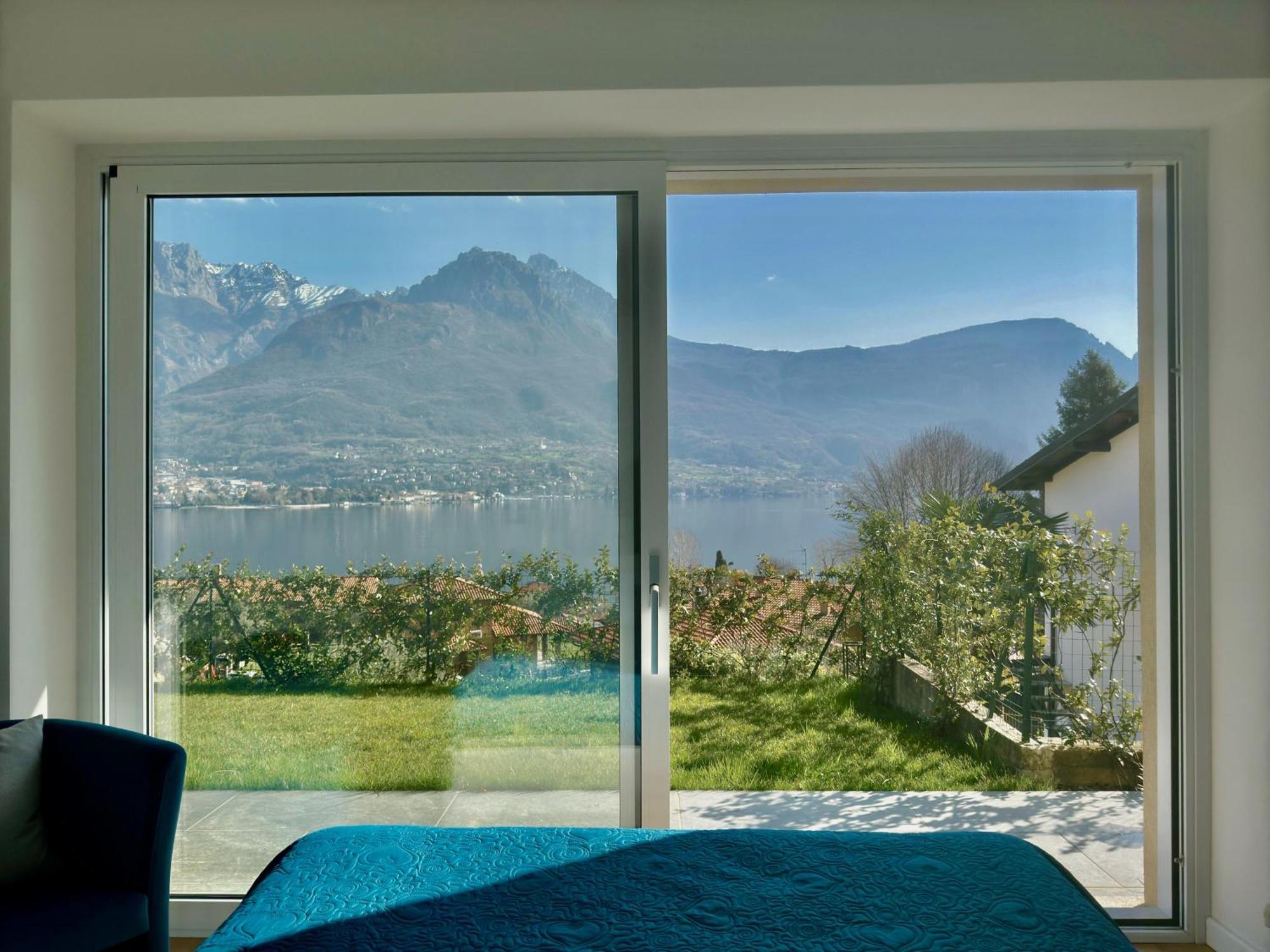 Elda With Garden And View