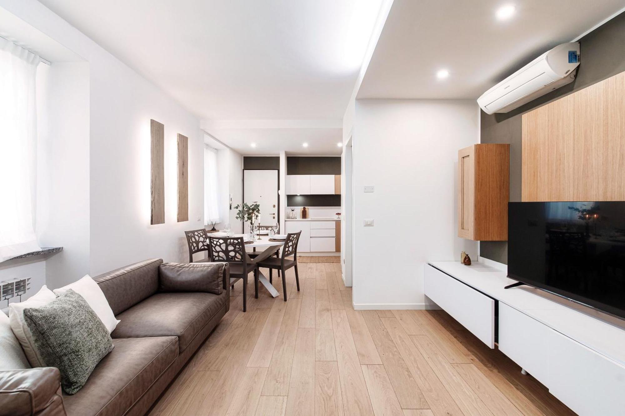 Apartment Rafael - By Myhomeincomo
