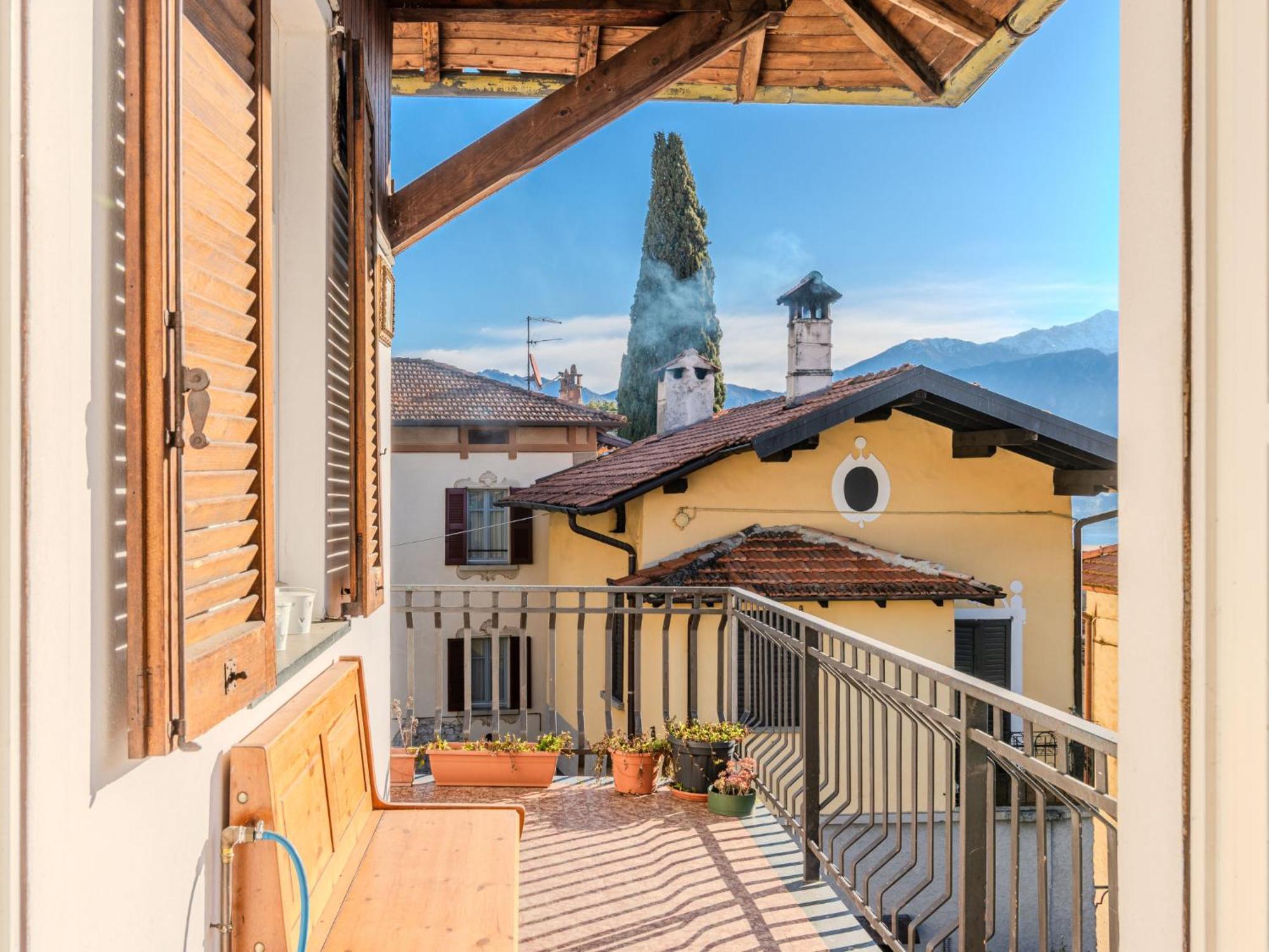 Emma By Interhome Apartment Mezzegra