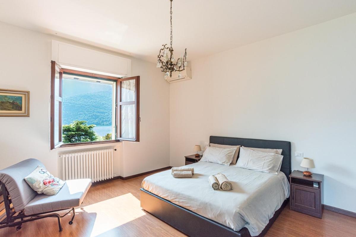 Apartment Teo S House Private Parking And View Carate Urio
