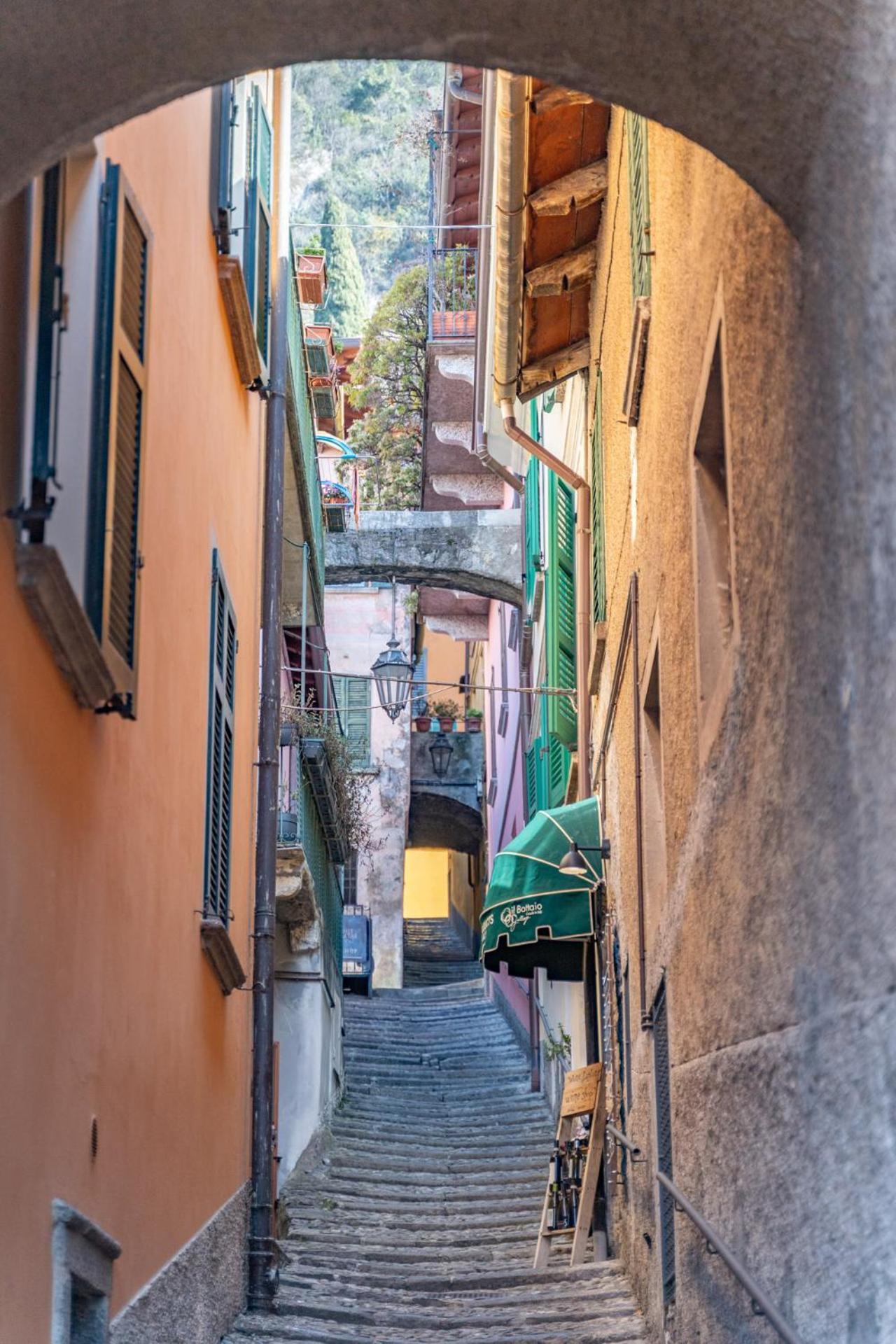 Guest house Chiave Di Volta Lovely With Terrace Varenna