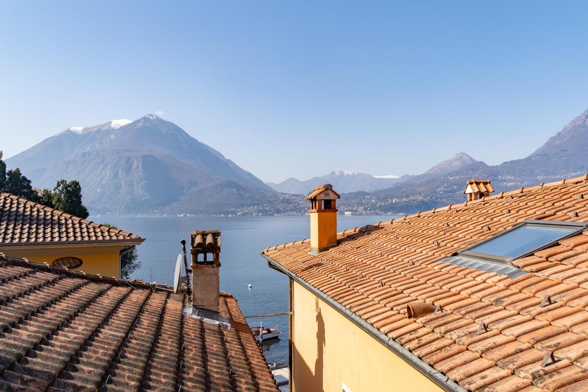 Chiave Di Volta Lovely With Terrace Guest house Varenna