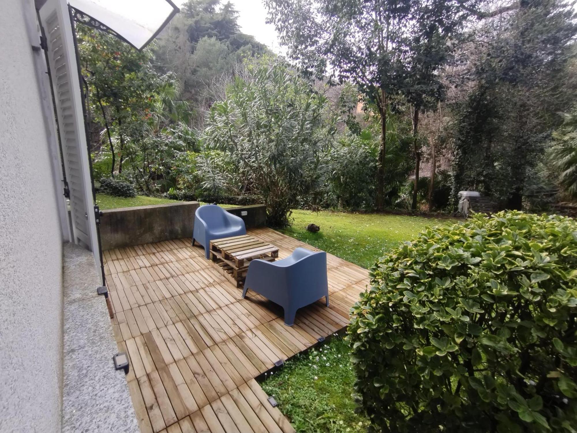 Apartment The Garden House *