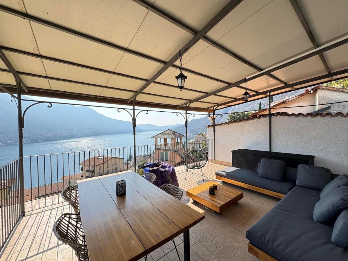 Alberto's Terrace Apartment Moltrasio