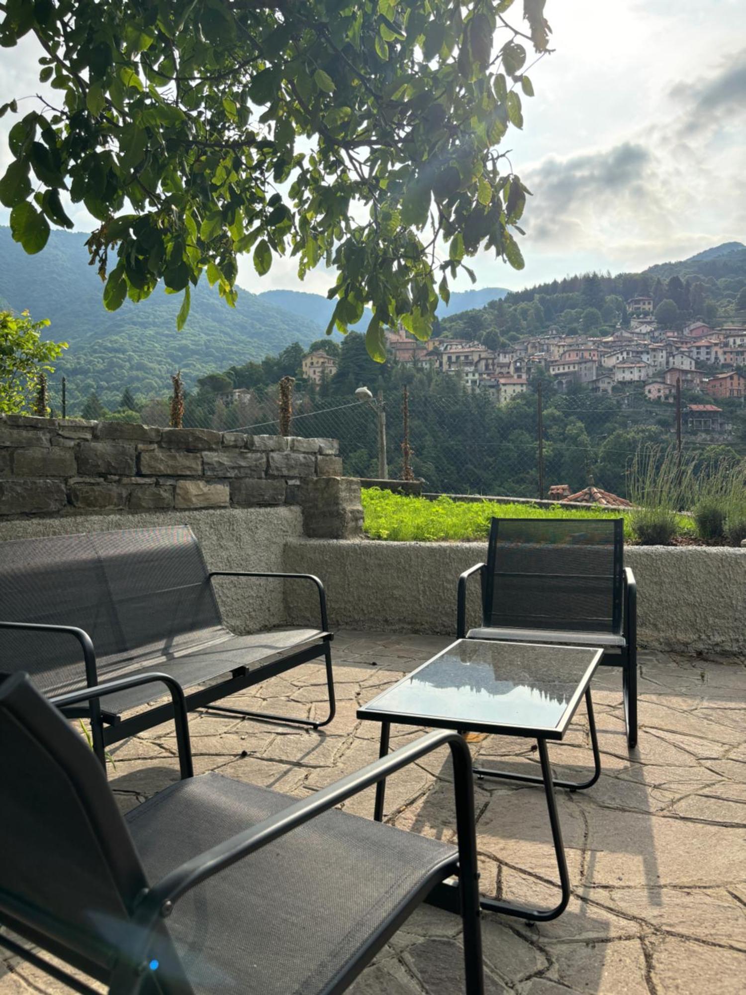 Apartment Il Giardino Segreto Faggeto Lario