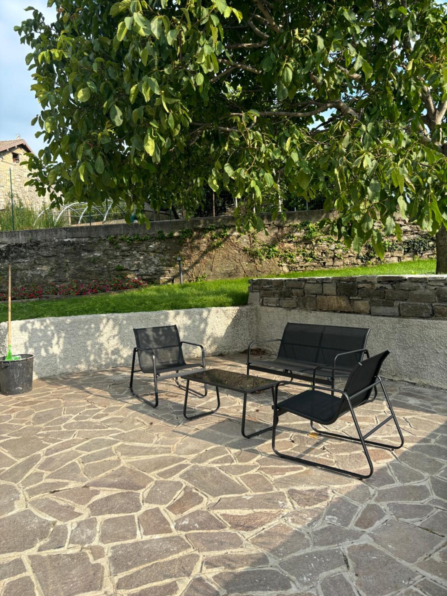 Apartment Il Giardino Segreto Faggeto Lario