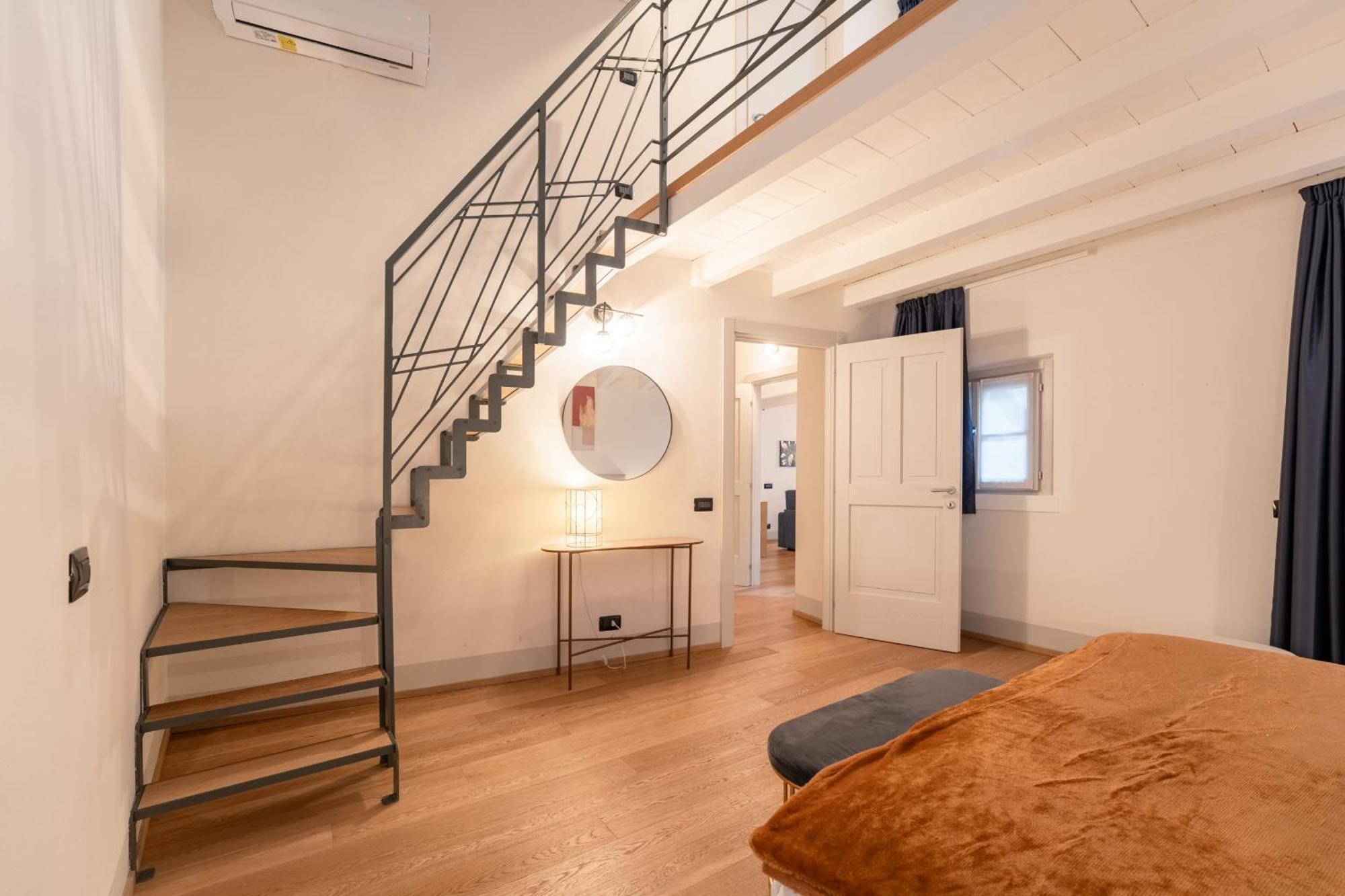 Apartment Palazzo Odescalchi By Wonderful Italy