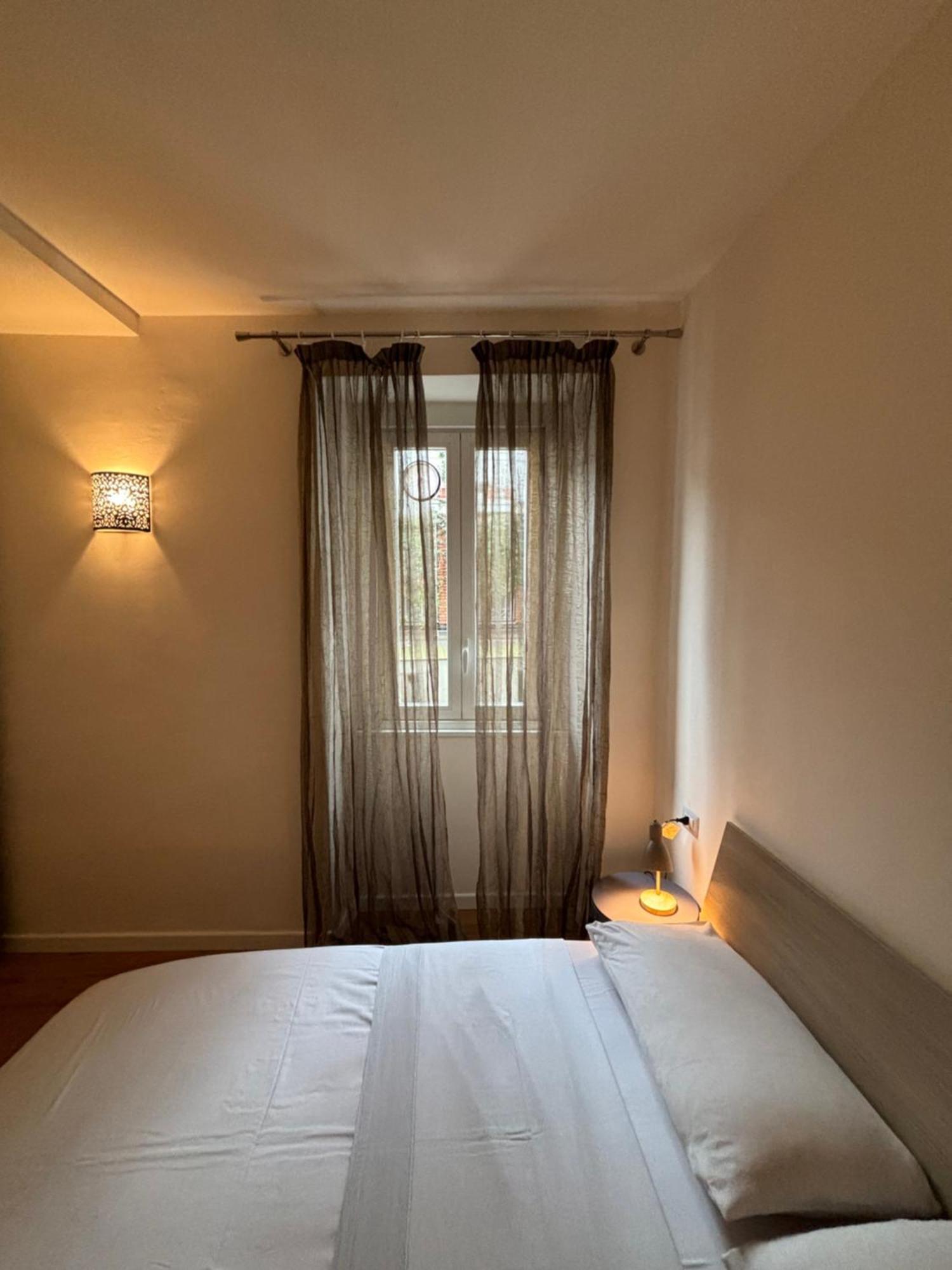 Mares Apartment Lecco