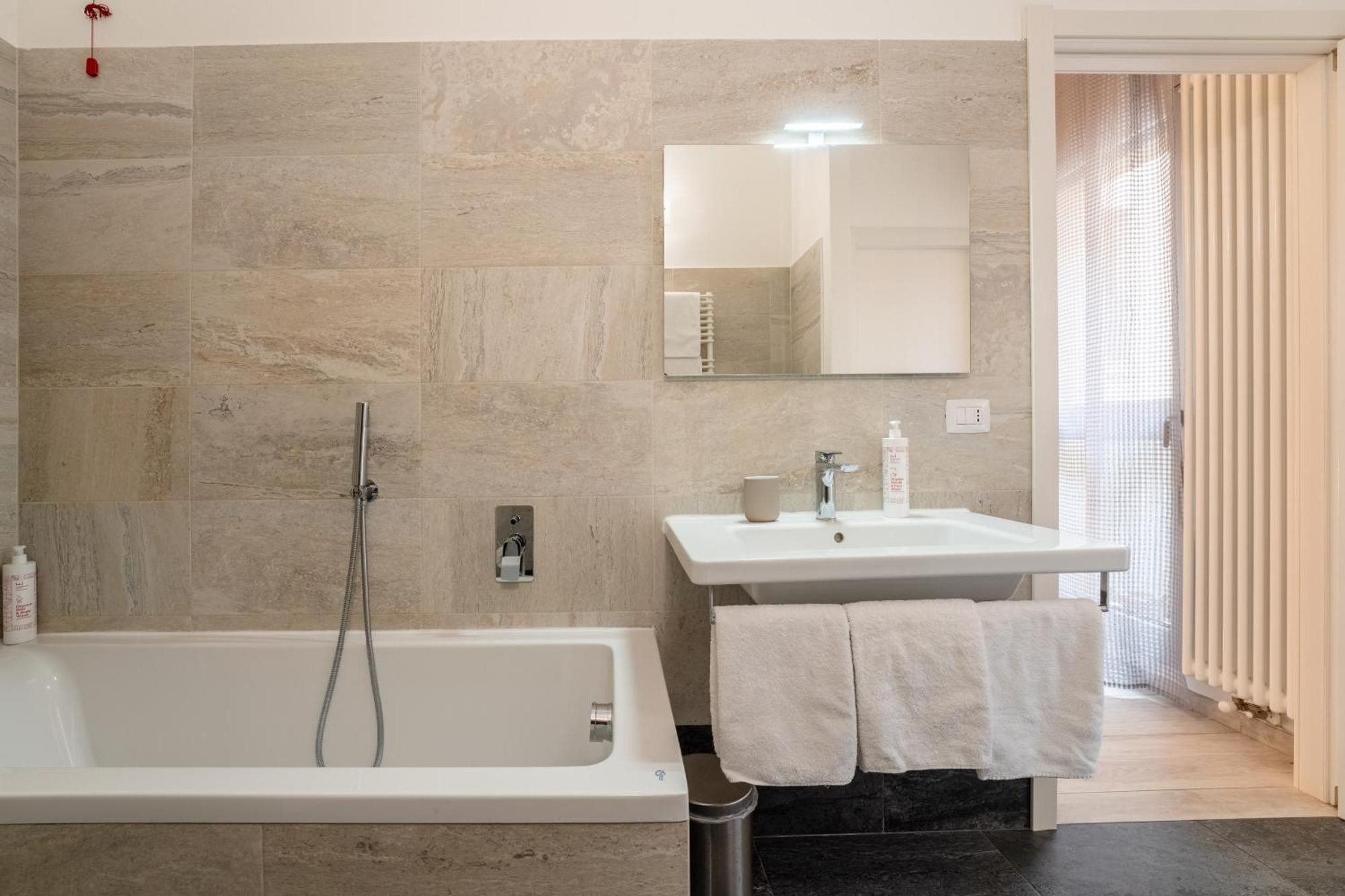 Mugiasca Modern By Wonderful Italy *
