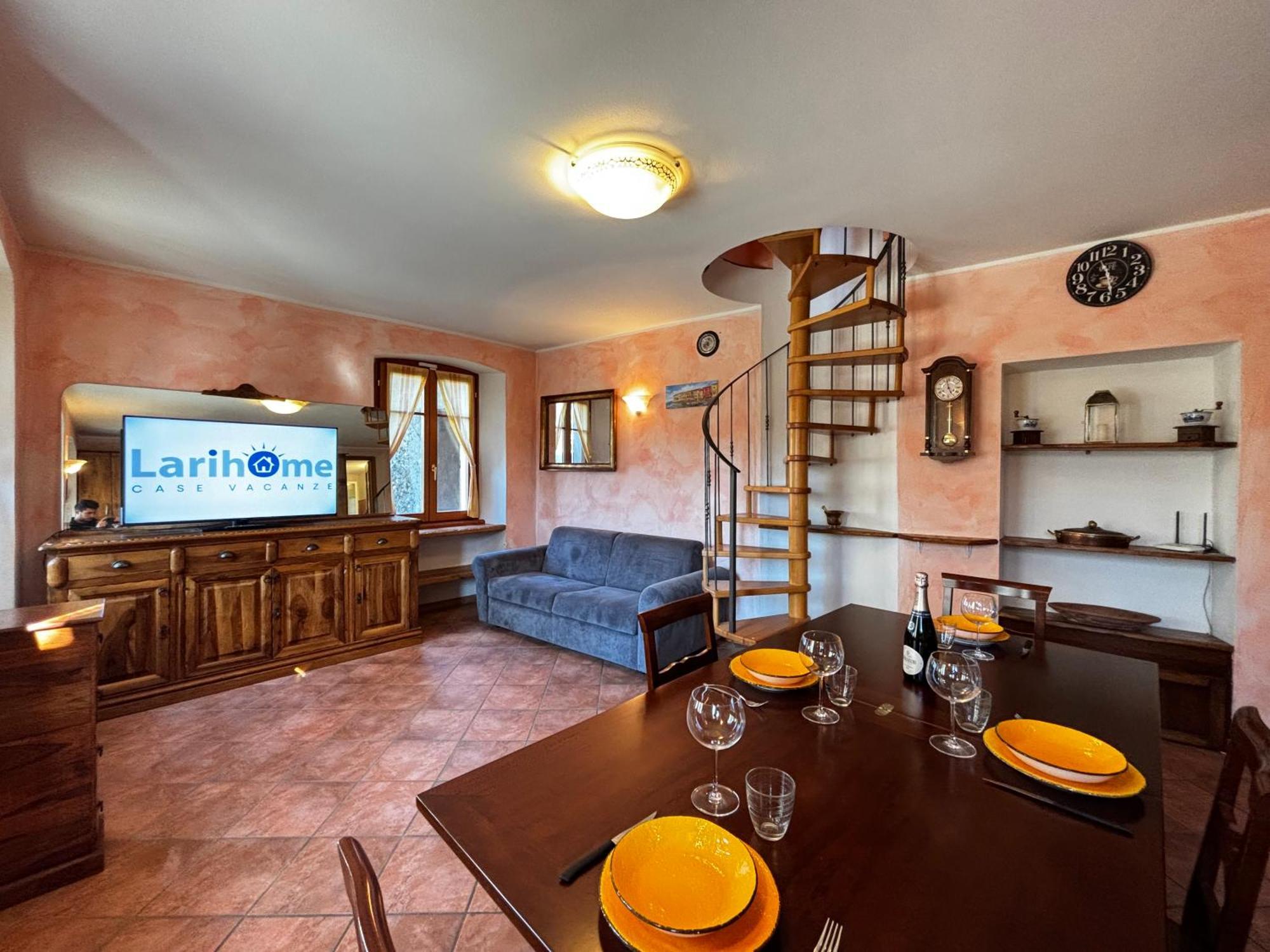 Garden's - Larihome A79 Apartment