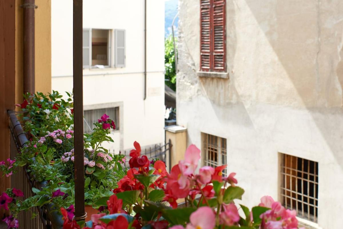 2 Bedroom On The Apartment Como