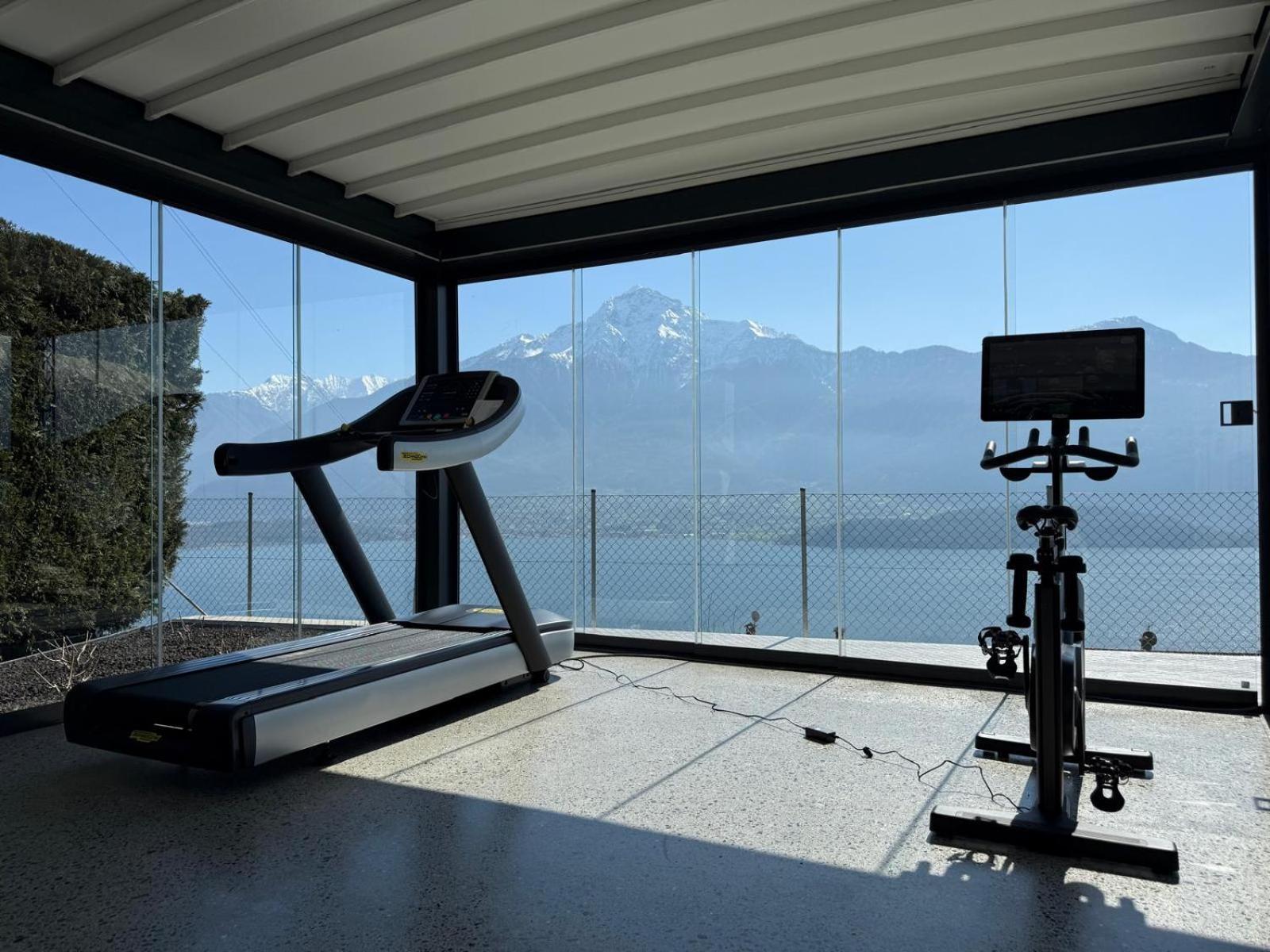 Valarin Luxury & Wellness, By Rent Apartment