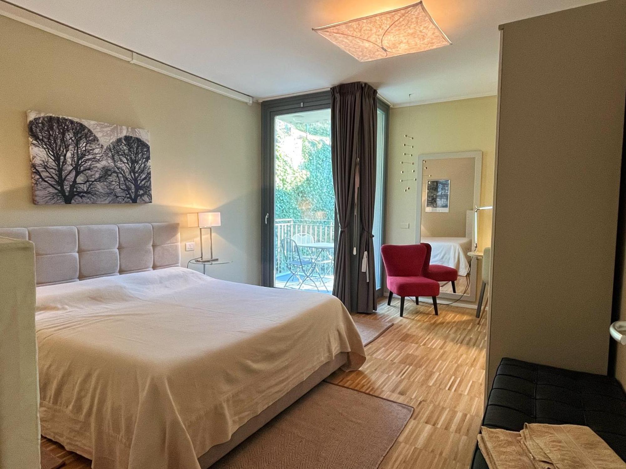 Residenza I Melograni - *