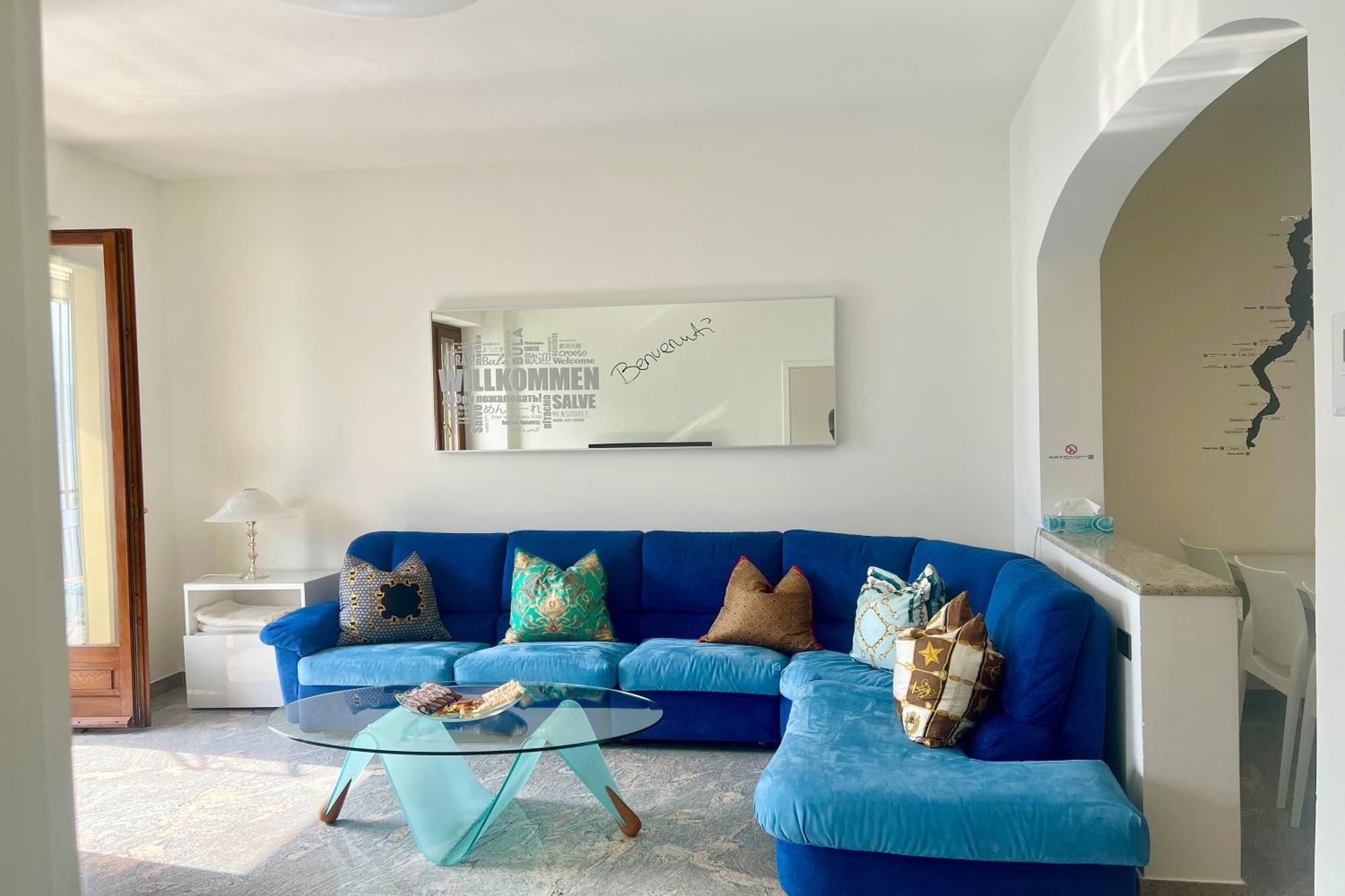 Apartment Loft - Happy