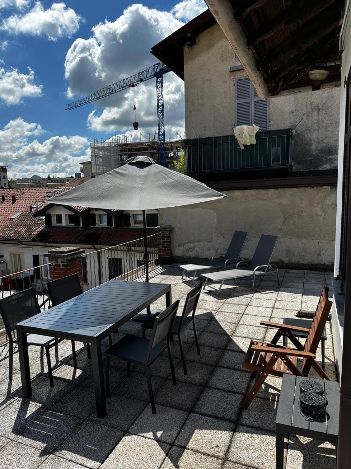 Apartment Near Downtown Como