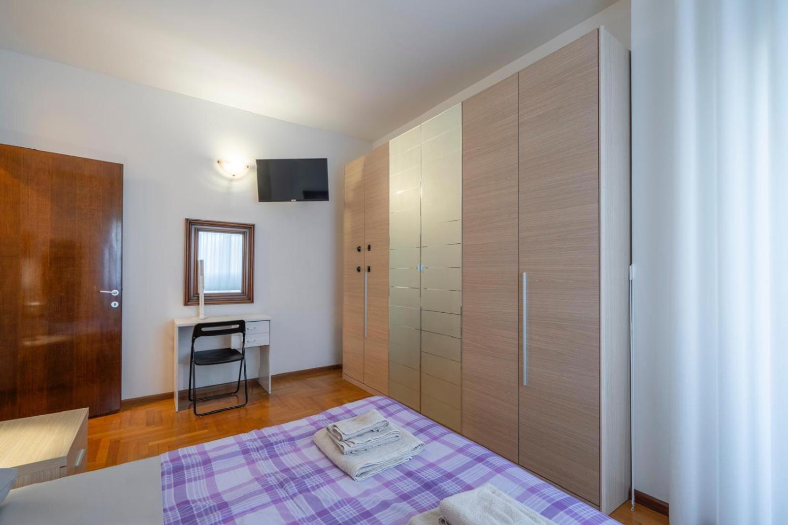 Olmo Cozystay *