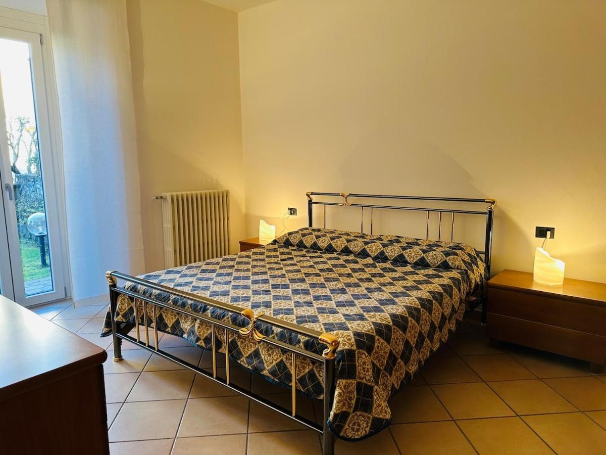 Apartment - Free Parking Near *