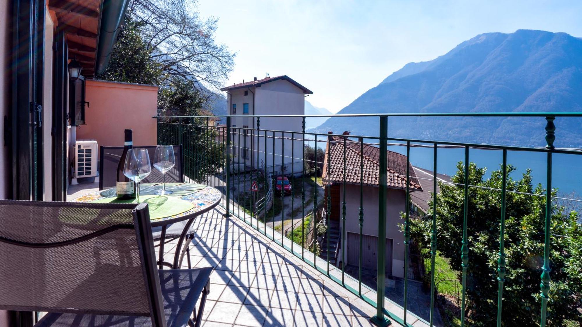 Ondina Apartment *