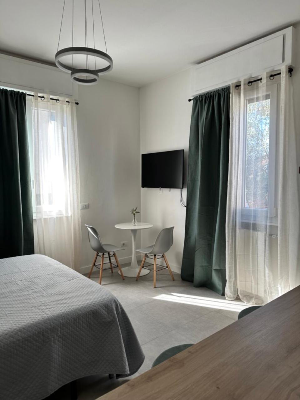 Dolce - Free Parking Apartment