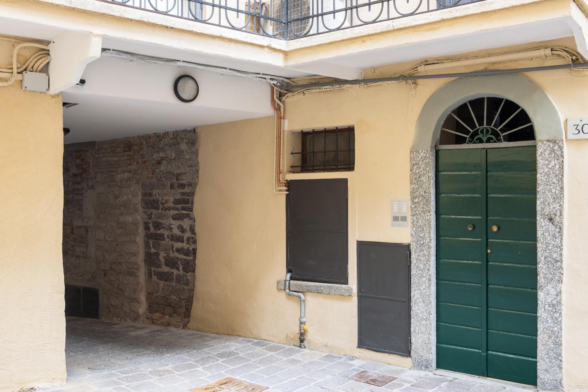 Apartment Duomo Luxury - House Of Travelers Como