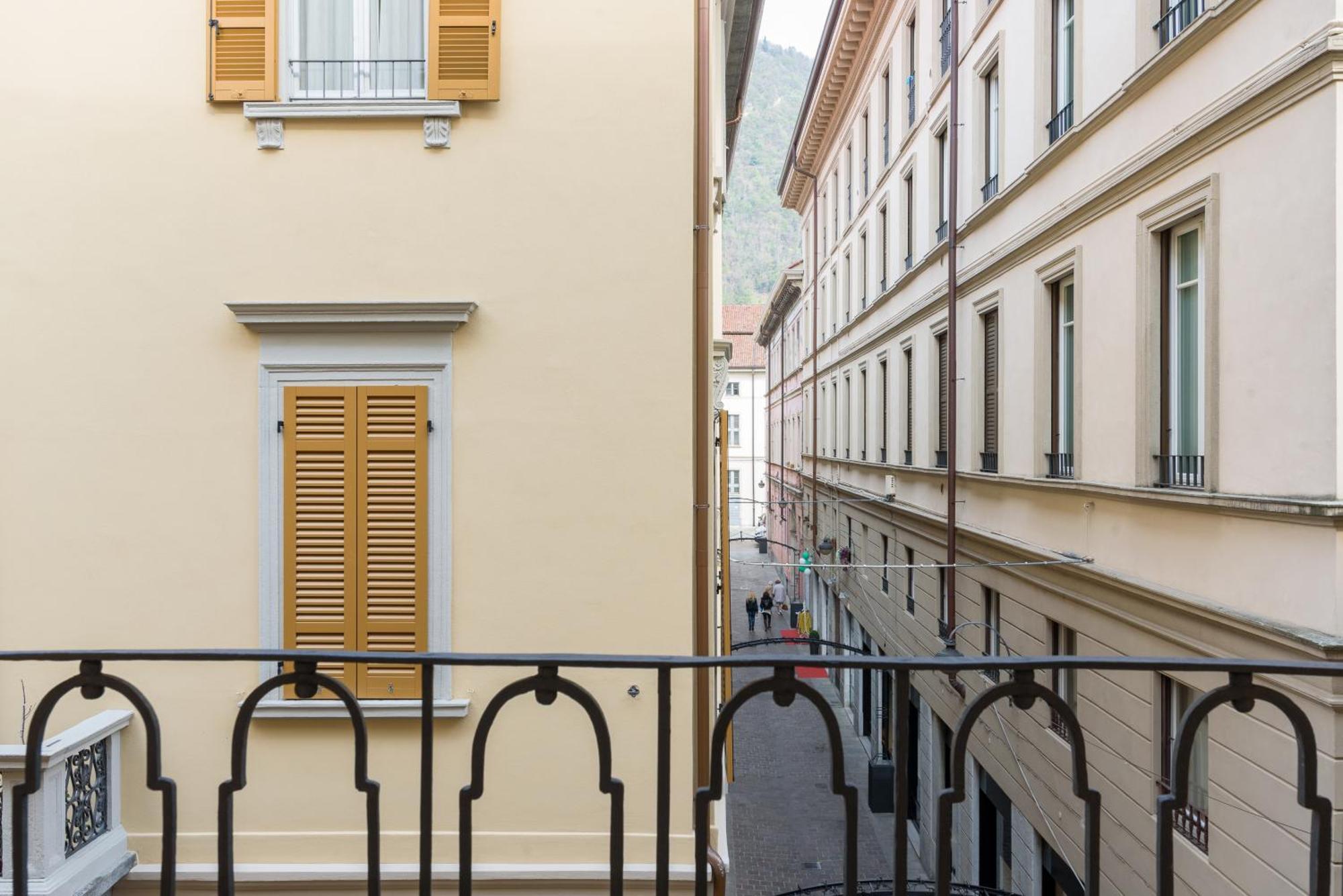 Duomo Luxury - House Of Travelers Como