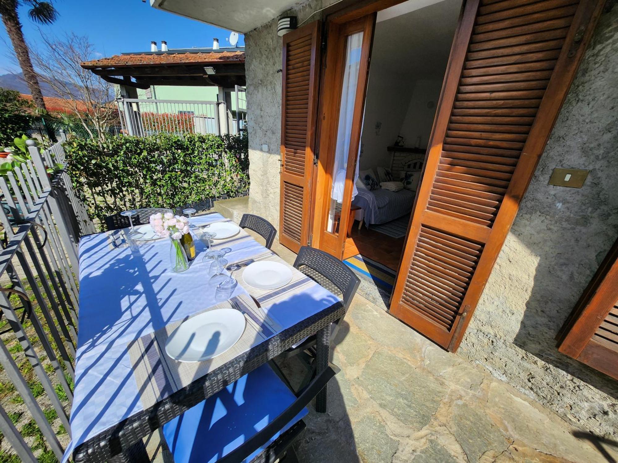 Holiday home Laura'S Cottage With A View Of The Lake And Mountains Lierna