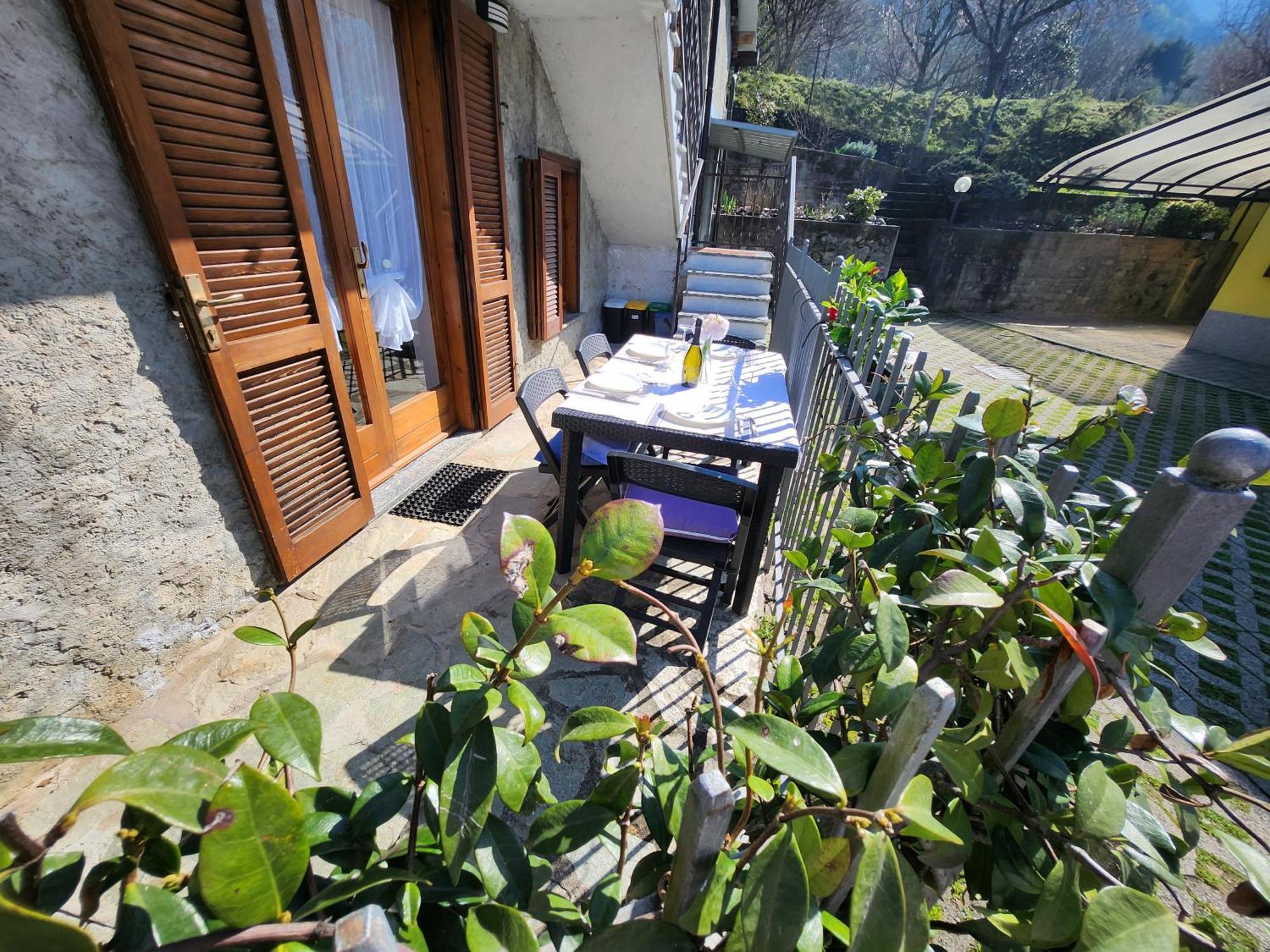 Laura'S Cottage With A View Of The Lake And Mountains * Lierna