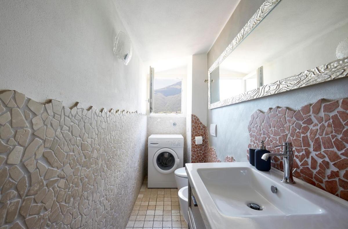 Apartment Casa Romantica -terrace 40sqm, Wonderful View Dervio