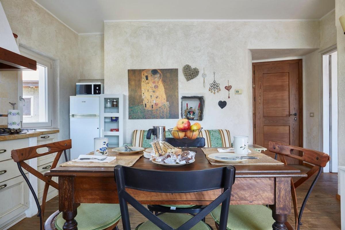 Casa Romantica -terrace 40sqm, Wonderful View Apartment