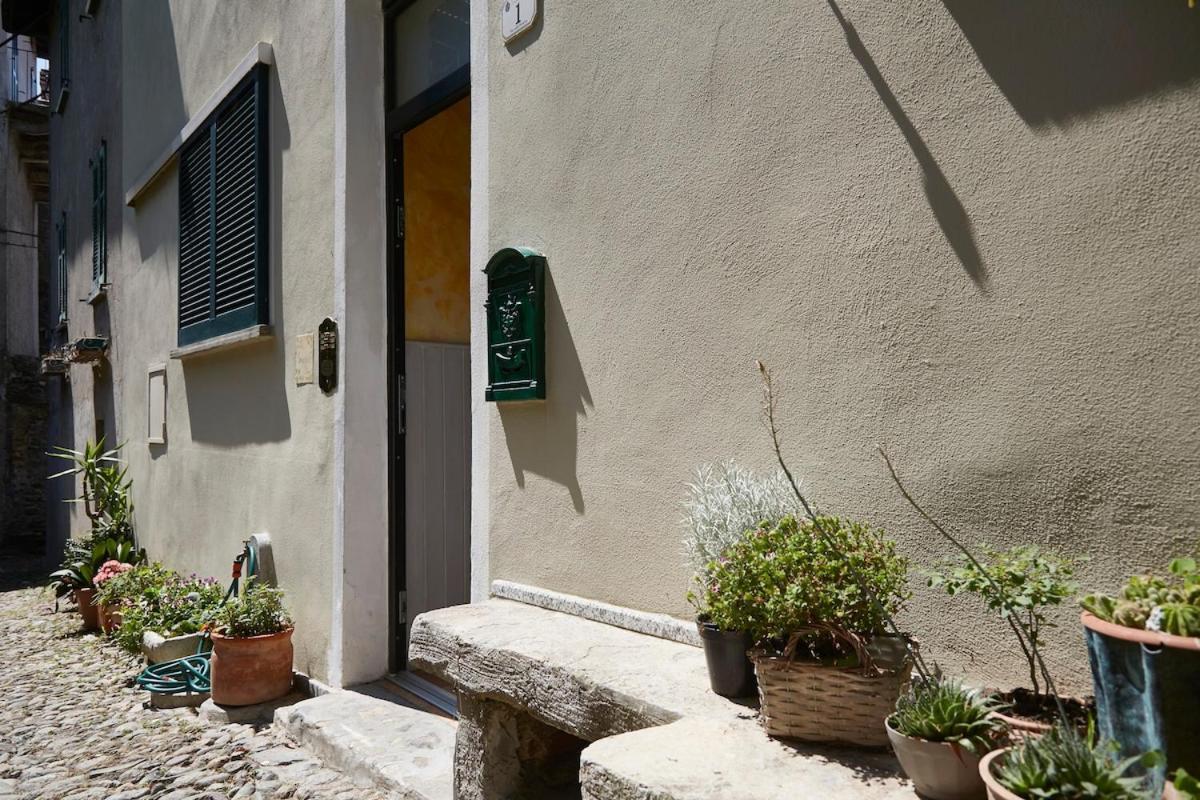 Casa Romantica -terrace 40sqm, Wonderful View Dervio