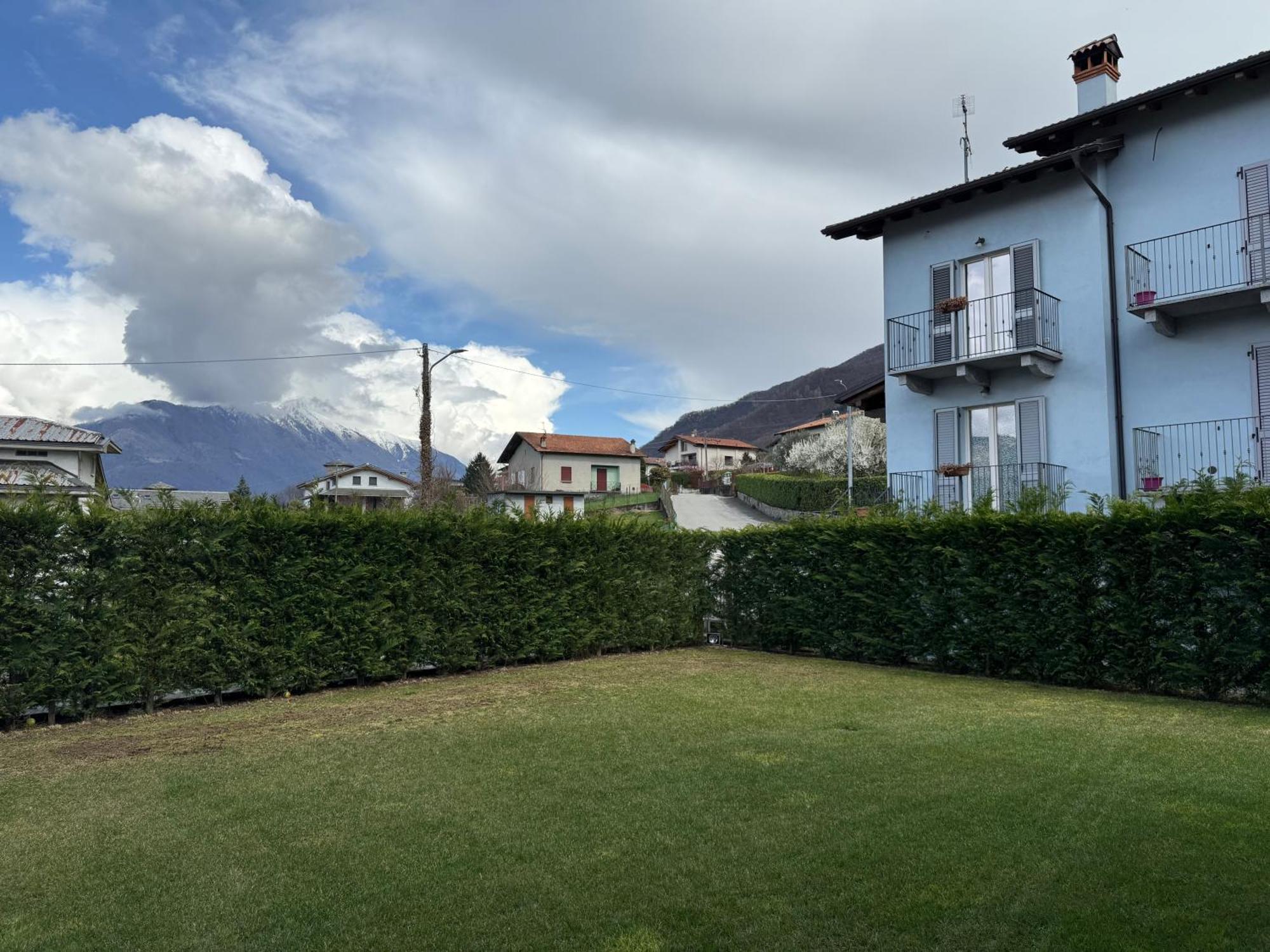 Agata House * Colico