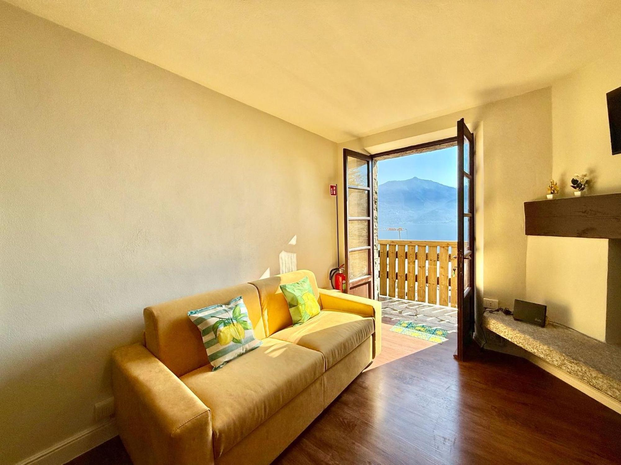 Lemon Home, Con Vista Apartment *