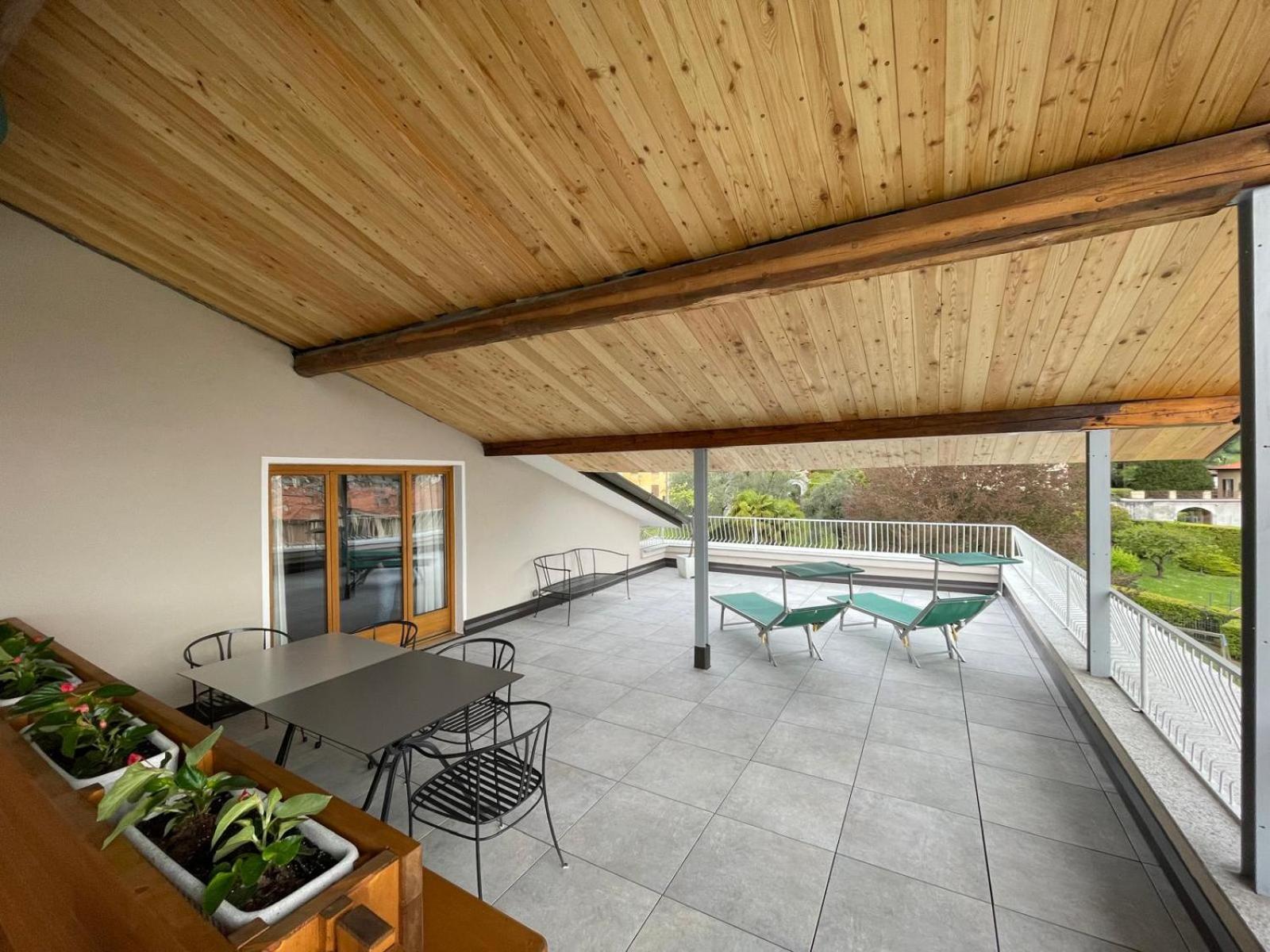 The Lady Of The - Penthouse With Large Terrace And View * Cadenabbia