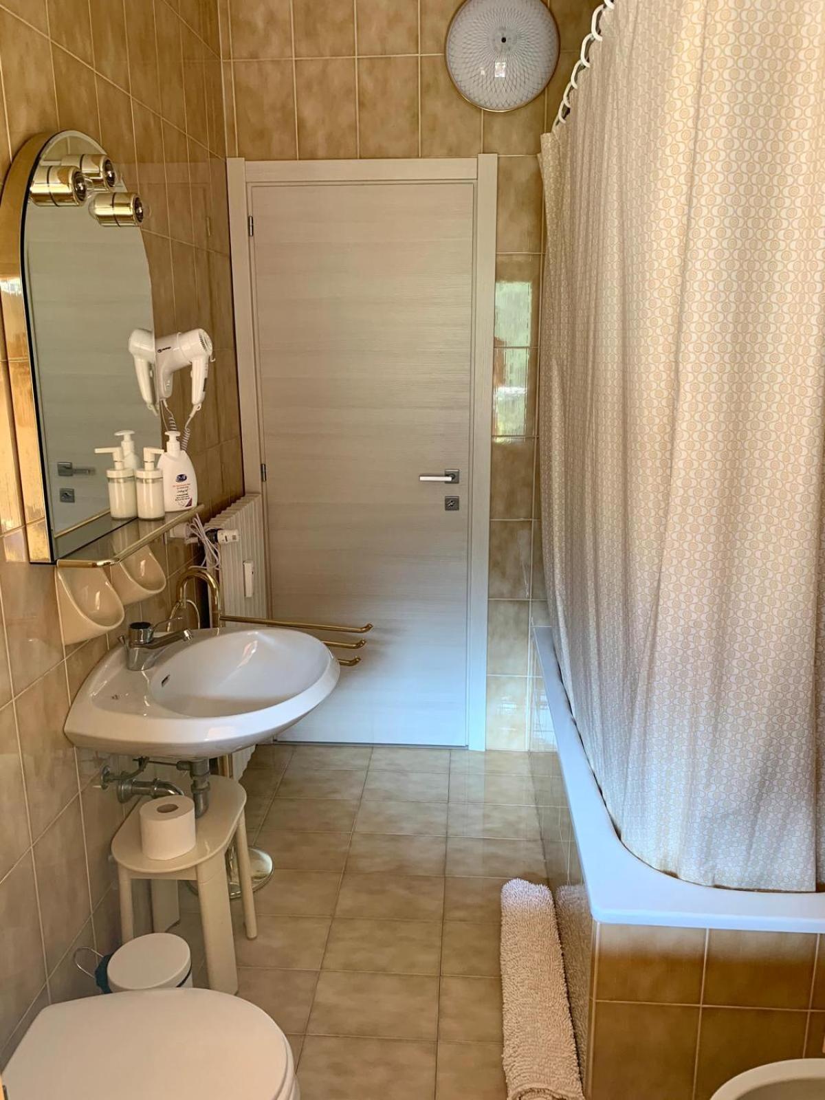 The Lady Of The - Penthouse With Large Terrace And View Apartment Cadenabbia