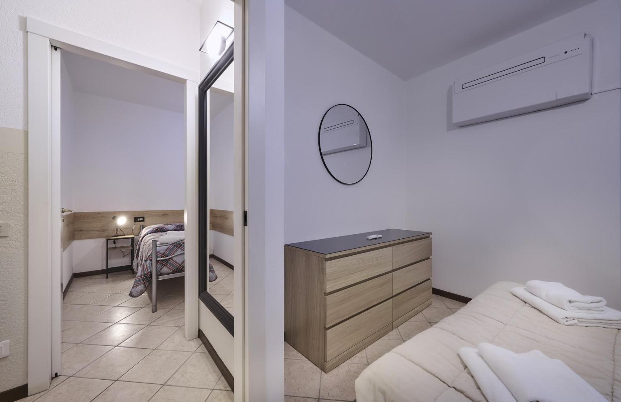 Apartment Boulevard