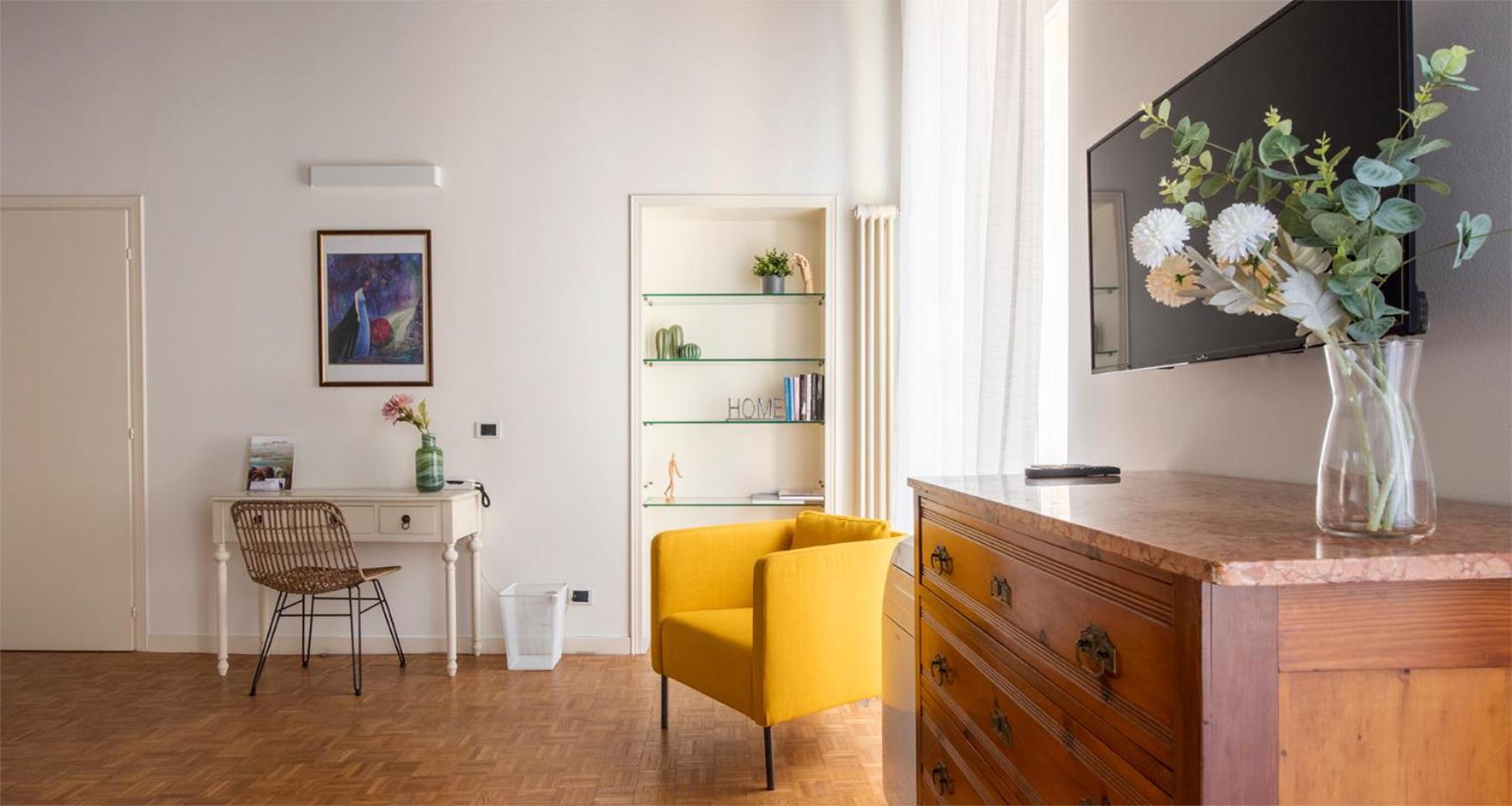 Charming Joivy Flat Next To Duomo Di Como