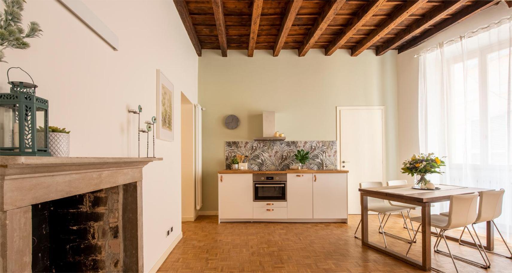 Charming Joivy Flat Next To Duomo Di * Como