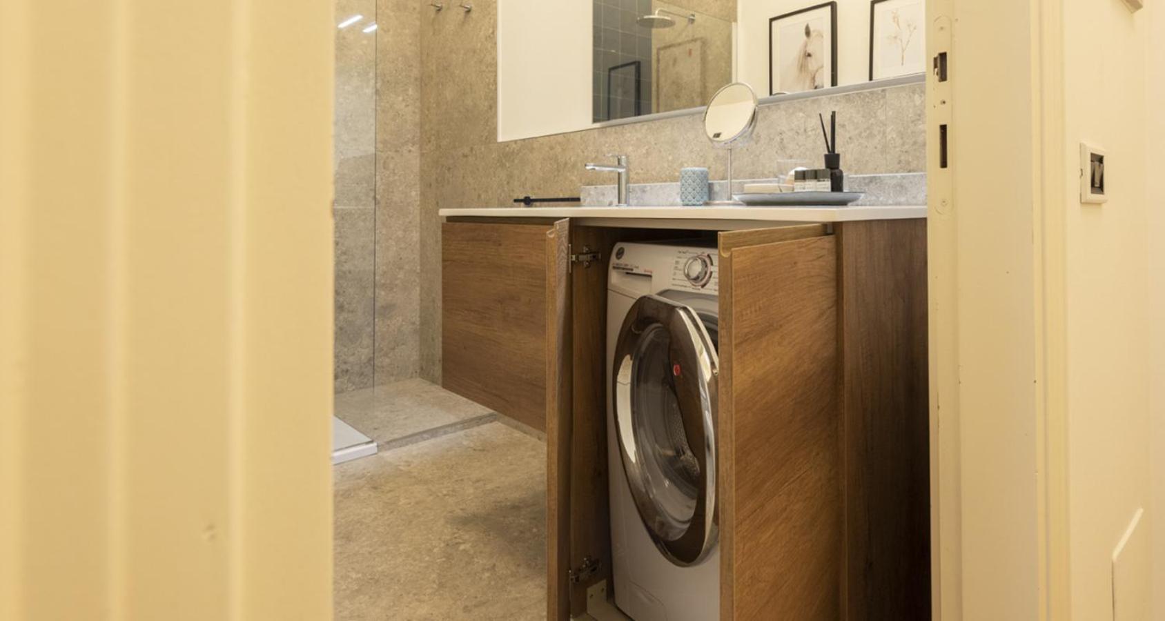 Charming Joivy Flat Next To Duomo Di