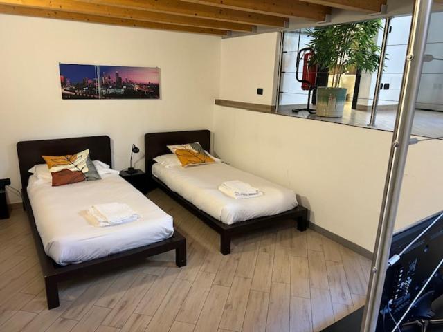 Down Town Apartment *