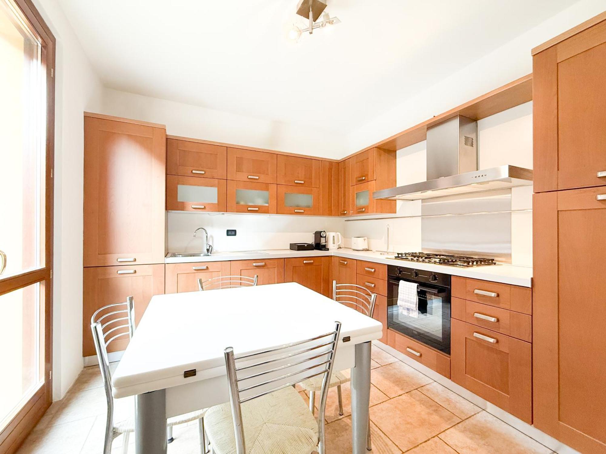 Dimora Larianda - Private Garden, Private Parking Holiday home