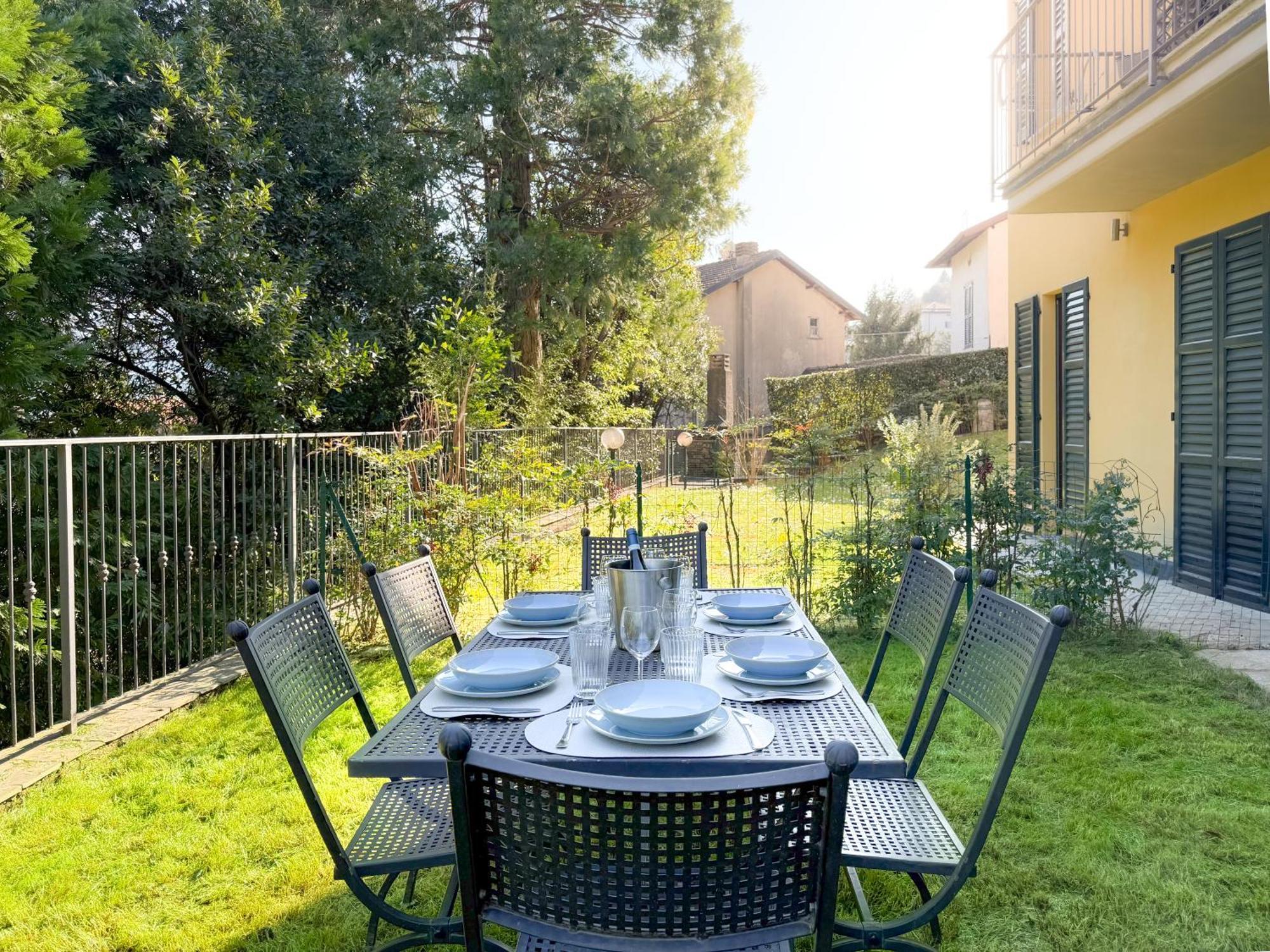 Dimora Larianda - Private Garden, Private Parking Holiday home *