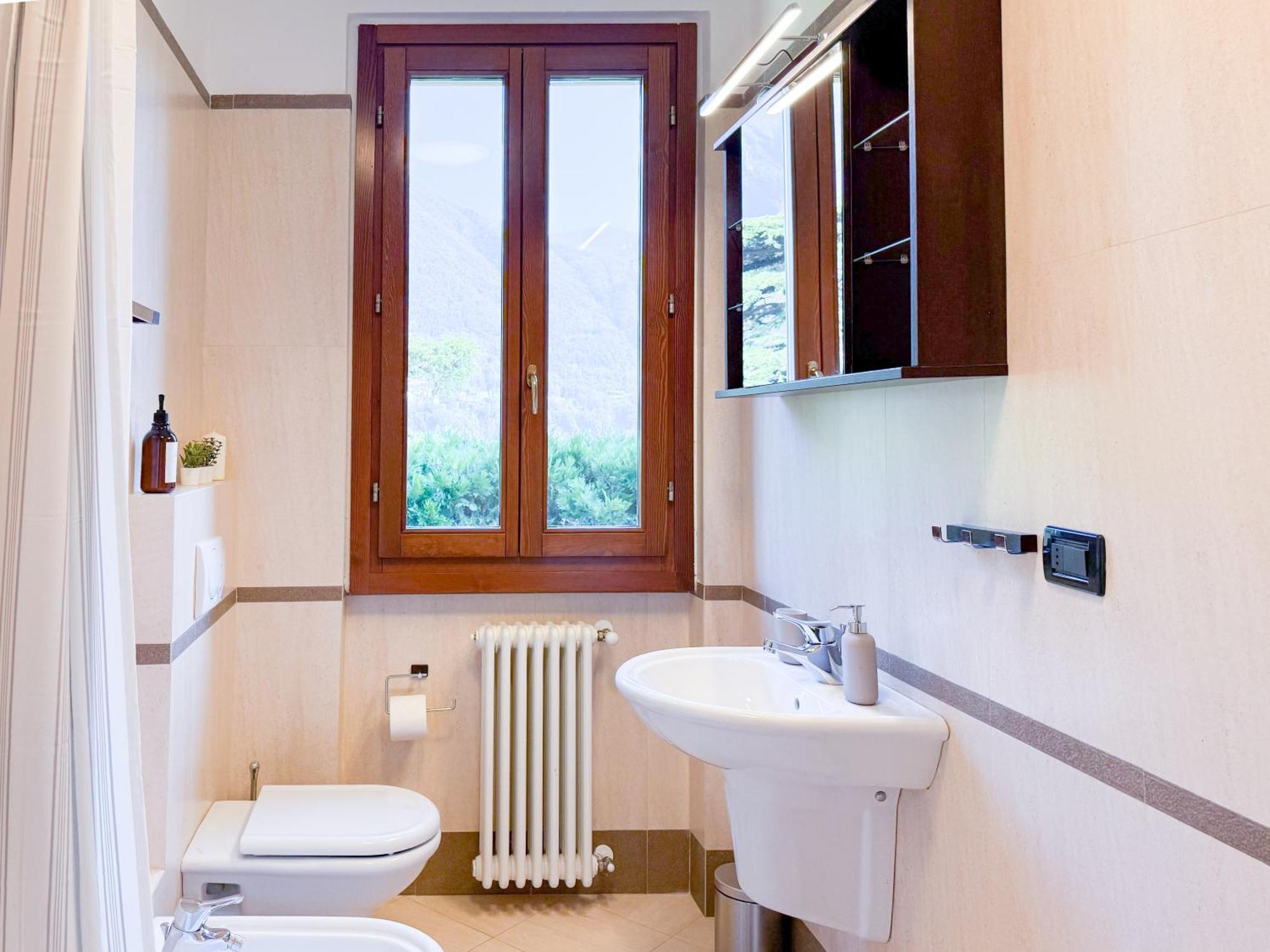 Holiday home Dimora Larianda - Private Garden, Private Parking