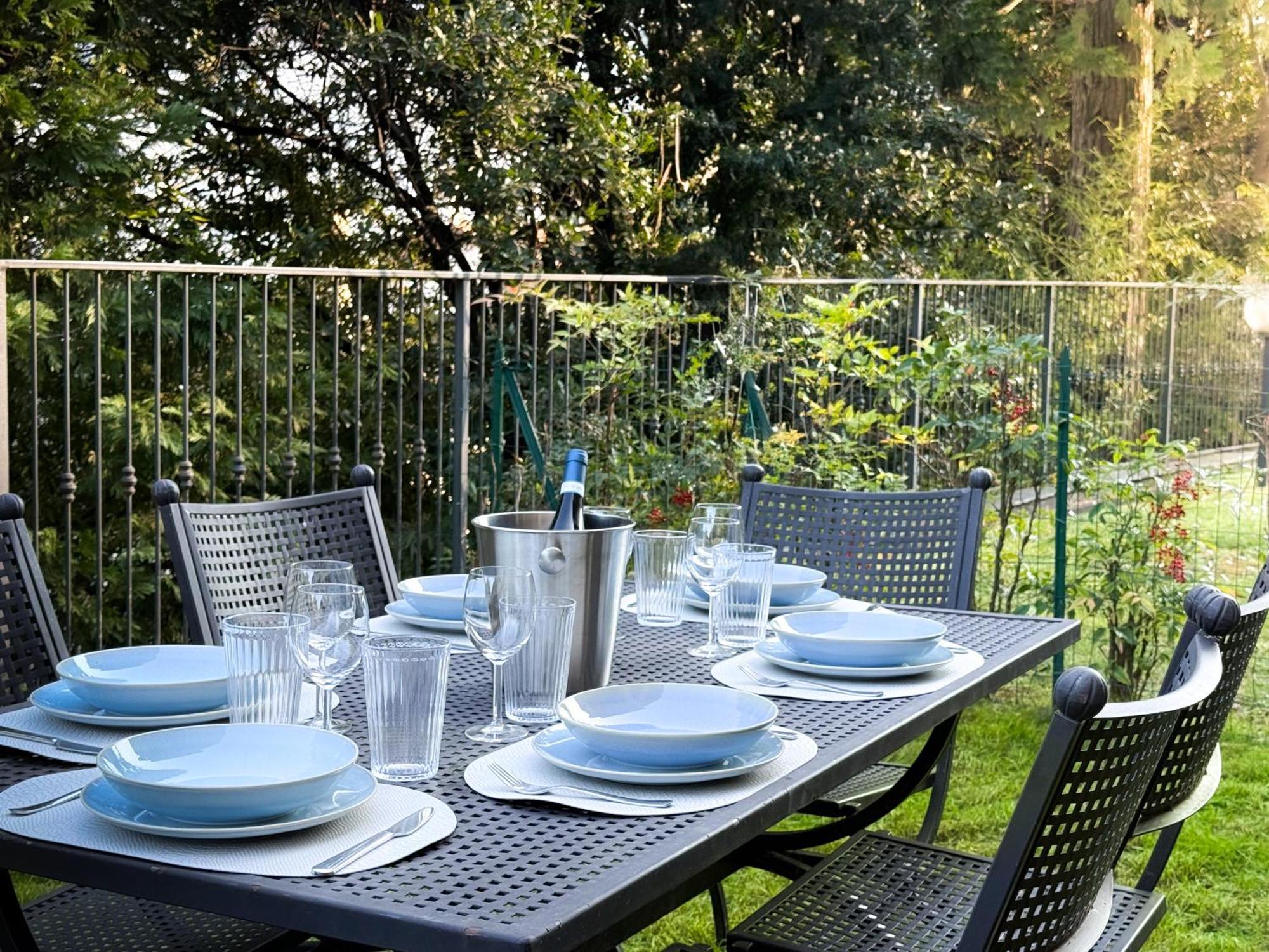 Dimora Larianda - Private Garden, Private Parking